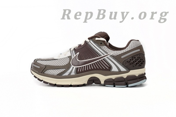 Nike Zoom Vomero 5 Earth Fossil FD9920-022