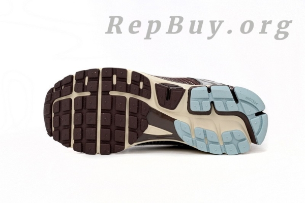 Nike Zoom Vomero 5 Earth Fossil FD9920-022 - Image 4
