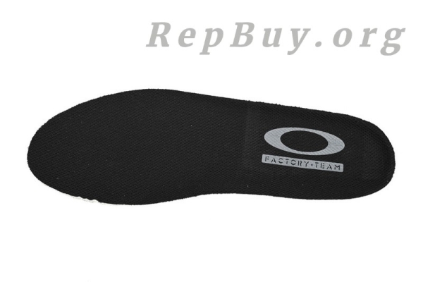Oakley Factory Team Chop Saw Brain Dead replica, high quality Oakley Chop Saw copy, best Oakley Brain Dead knockoff, premium replica Oakley shoes, 1:1 Oakley BDP23S00003073BK01 clone
