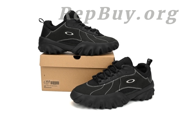 Oakley Factory Team Chop Saw Brain Dead replica, high quality Oakley Chop Saw copy, best Oakley Brain Dead knockoff, premium replica Oakley shoes, 1:1 Oakley BDP23S00003073BK01 clone