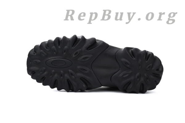 Oakley Factory Team Chop Saw Brain Dead Ivory Black BDF22S00003073WH06, high quality replica Oakley shoes, best Oakley Chop Saw replica, 1:1 copy Oakley Brain Dead sneakers, top tier replica shoes, premium Oakley knockoffs, perfect imitation Oakley footwear, luxury replica sneakers, exact copy Oakley Factory Team