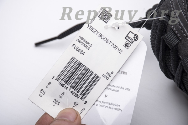 Top Version adidas Yeezy Boost 700 V2 Vanta FU6684 - 图片 27