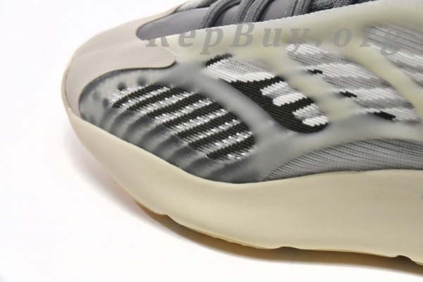 Top Version adidas Yeezy 700 V3 Fade Salt ID1674 - 图片 14