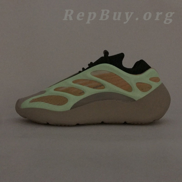 Top Version adidas Yeezy 700 V3 Srphym G54853 - 图片 18