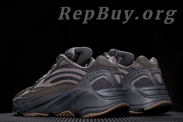 Top Version adidas Yeezy Boost 700 V2 Geode EG6860 - 图片 7