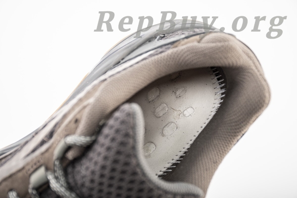 Top Version adidas Yeezy Boost 700 V2 Geode EG6860 - 图片 16