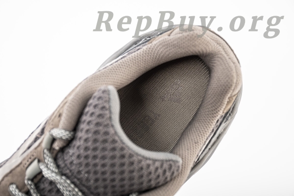 Top Version adidas Yeezy Boost 700 V2 Geode EG6860 - 图片 17