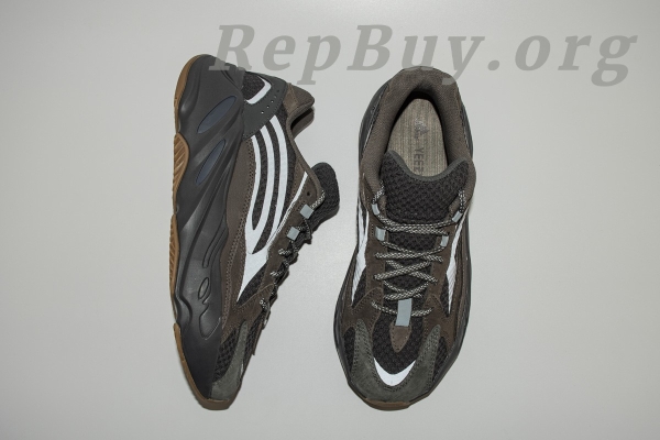 Top Version adidas Yeezy Boost 700 V2 Geode EG6860 - 图片 12