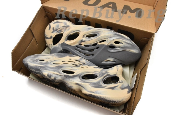 Top Version adidas Yeezy Foam Runner MXT Moon Grey GV7904 - 图片 12