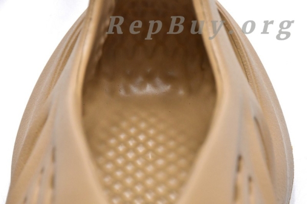 Top Version adidas Yeezy Foam Runner Ochre GW3354 - 图片 14