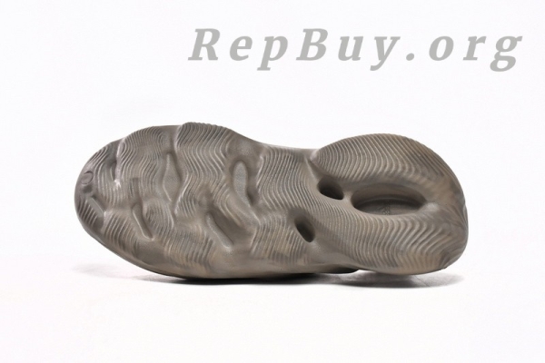 Top Version adidas Yeezy Foam Runner Stone Sage GX4472 - 图片 5
