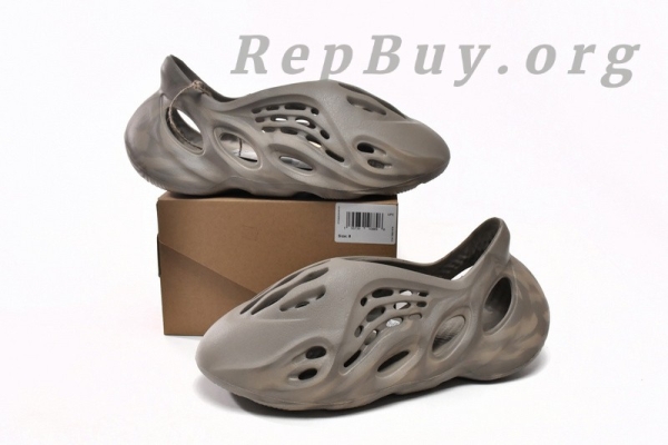 Top Version adidas Yeezy Foam Runner Stone Sage GX4472 - 图片 11