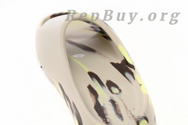Top Version adidas Yeezy Slide Enflame Oil Painting Ink Yellow FZ5899 - 图片 11