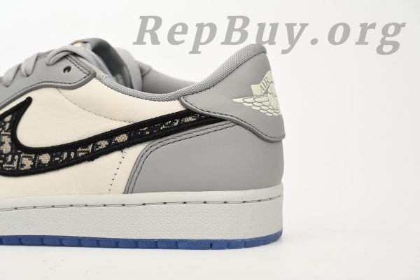 Top Version Air Jordan 1 Retro Low Dior CN8608-002 - Image 9