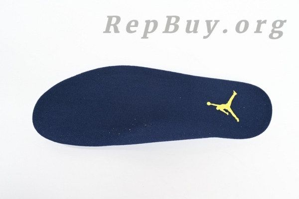 Top Version Air Jordan 4 Retro Michigan 1036660 - 图片 11