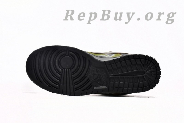 Top Version HUF x Nike Dunk Low SB Friends and Family FD8775-002 - Image 6