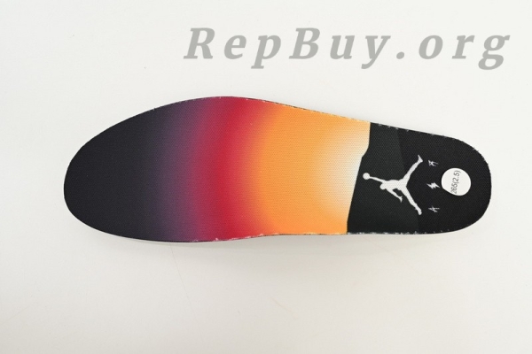 Top Version Air Jordan 3 x  J Balvin Medellín Sunset FN0344-901 - Image 11