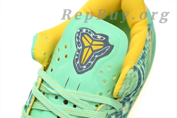 Top Version Nike Kobe 8, High Quality Replica Kobe 8, Best Copy Kobe 8 System, Green Glow Laser Orange 555035-304, Premium Replica Basketball Shoes, Fake Nike Kobe 8, Exact Copy Kobe 8, Unauthorized Nike Kobe Shoes, Perfect Replica Sneakers, Kobe 8 System Knockoff
