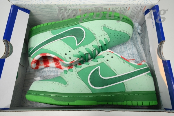 Top Version Nike SB Dunk Low Concepts Seaweed Green Lobster BV1310-303, high quality replica Nike SB Dunk, best copy Nike shoes, premium rep sneakers, 1:1 replica Nike Dunk Low, exact copy Nike Lobster, flawless fake Nike SB, perfect clone Nike sneakers, AAA quality replica shoes, unbeatable imitation Nike Dunk