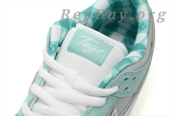 Top Version Nike SB Dunk Low Concepts Verde acqua Lobster BV1310-402, high quality replica Nike SB Dunk, best copy Nike shoes, 1:1 replica sneakers, premium replica Lobster Dunk, perfect clone Nike SB Dunk Low