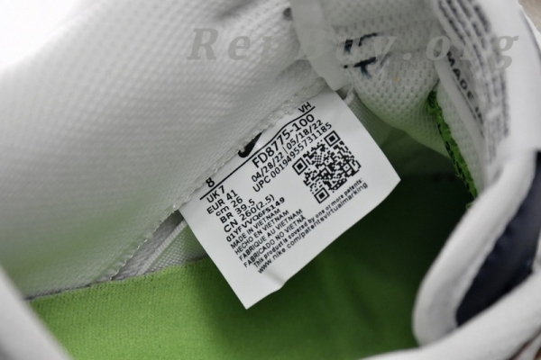 Top Version Nike SB Dunk Low HUF New York City FD8775-100 - Image 13