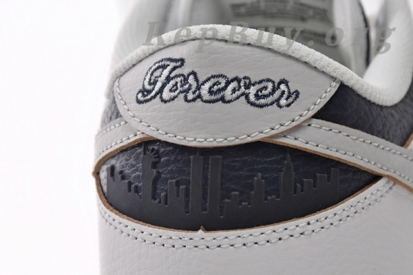 Top Version Nike SB Dunk Low HUF New York City FD8775-100 - Image 11