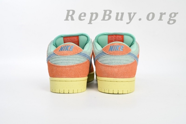 Top Version Nike SB Dunk Low Orange Emerald Rise DV5429-800 - Image 4