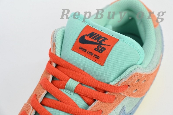 Top Version Nike SB Dunk Low Orange Emerald Rise DV5429-800 - Image 7