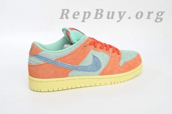 Top Version Nike SB Dunk Low Orange Emerald Rise DV5429-800 - Image 9