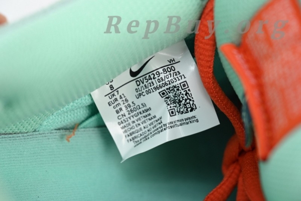 Top Version Nike SB Dunk Low Orange Emerald Rise DV5429-800 - Image 10