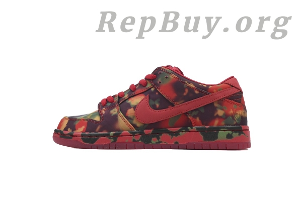 Top Version Nike SB Dunk Low Poppy Field, The Wizard of Oz FZ1291-600, high quality replica Nike SB Dunk, best copy Nike shoes, 1:1 rep sneakers, premium replica sneakers, exact copy Nike SB Dunk Low, perfect clone shoes, top-tier rep Nike, flawless imitation sneakers