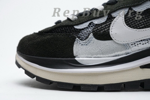 Top Version Nike Vaporwaffle sacai Black White CI9928-001 - 图片 7