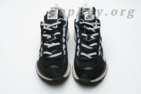 Top Version Nike Vaporwaffle sacai Black White CI9928-001 - 图片 6
