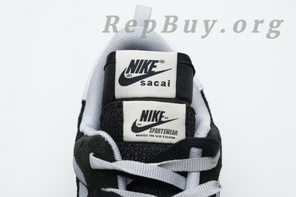 Top Version Nike Vaporwaffle sacai Black White CI9928-001 - 图片 16
