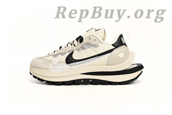 Top Version Nike Vaporwaffle sacai Sesame and Beige Black DD1875-101