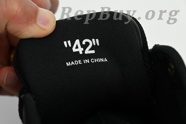 OFF-WHITE Out Of Black Skin And White Tail OMIA18 9C99LEA00 41001, high quality replica, best replica shoes, 1:1 replica OFF-WHITE, premium copy sneakers, top fake OFF-WHITE shoes, luxury replica footwear, exact copy OMIA18