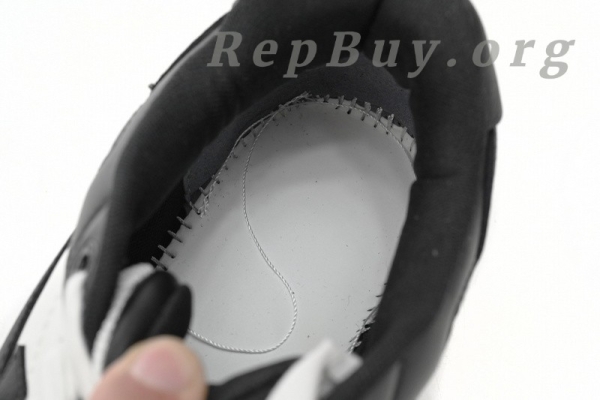 Top Version OFF-WHITE Out Of Office OOO Low Tops White Black White OMIA189C99LEA0011004 - Image 9