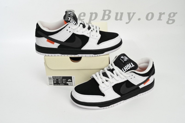 Top Version TIGHTBOOTH x Nike SB Dunk Low Panda Co Branding FD2629-100 - Image 14