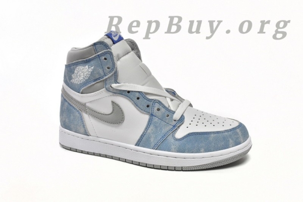Top Version Air Jordan 1 High OG Hyper Royal 555088-402 - Image 4