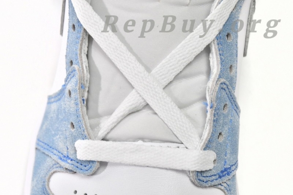 Top Version Air Jordan 1 High OG Hyper Royal 555088-402 - Image 13
