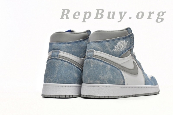 Top Version Air Jordan 1 High OG Hyper Royal 555088-402 - Image 16