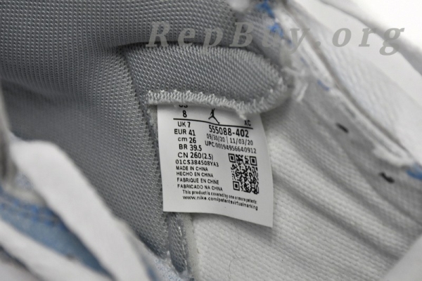 Top Version Air Jordan 1 High OG Hyper Royal 555088-402 - Image 15