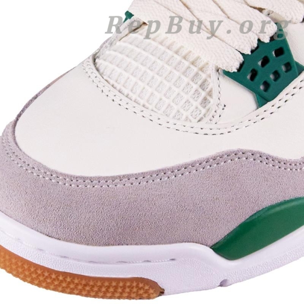 Top Version Air Jordan 4 Retro SB Pine Green, high quality replica Air Jordan 4, best replica Jordan 4 SB, DR5415-103 replica, premium copy Air Jordan 4, 1:1 replica sneakers, top tier Jordan 4 Pine Green, flawless replica sneakers, exact copy Air Jordan 4 SB
