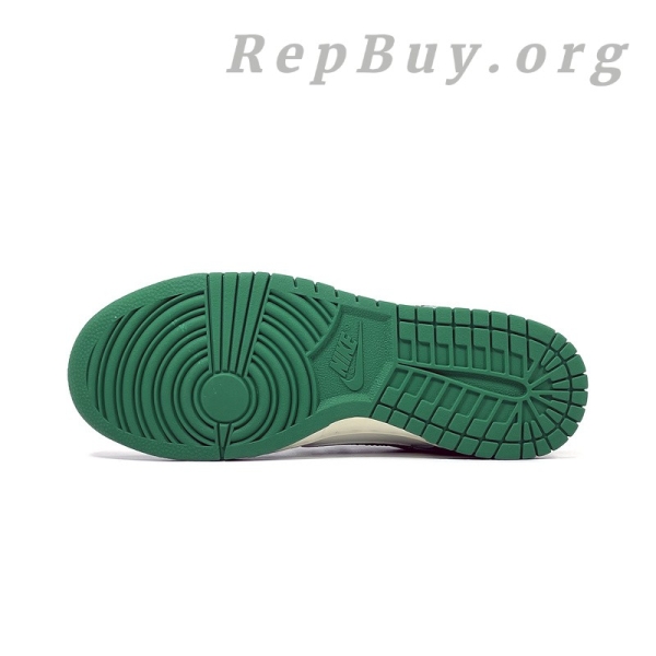 Top Version Nike Dunk Low SE Lottery Pack Malachite Green, High Quality Replica Nike Dunk, Best Replica Nike Shoes, 1:1 Copy Nike Dunk Low, Premium Fake Nike Sneakers, DR9654-100 Replica, Malachite Green Nike Dunk, Perfect Clone Nike Shoes