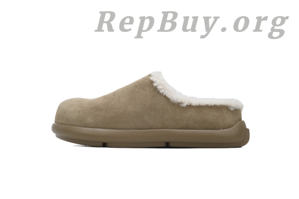 UGG Maroon 1155888