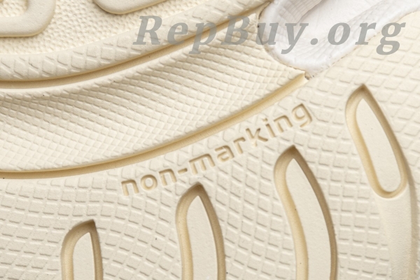 Top Version adidas Yeezy 500 Bone White FV3573 - 图片 9