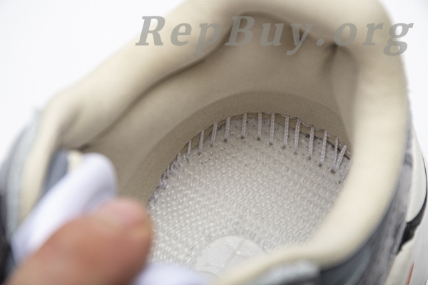 Top Version adidas Yeezy Boost 700 Magnet FV9922 - Image 9
