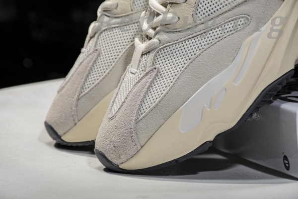 Top Version adidas Yeezy Boost 700 Analog EG7596 - 图片 11