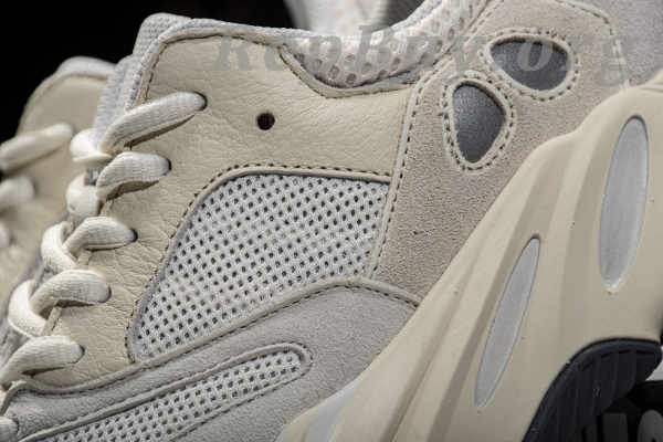 Top Version adidas Yeezy Boost 700 Analog EG7596 - 图片 10