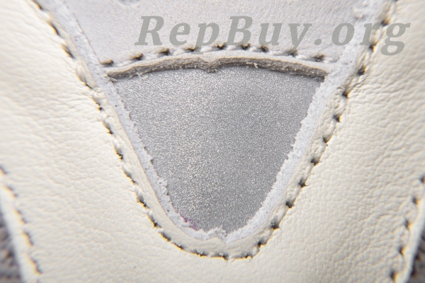 Top Version Yeezy Boost 700 V2 “Static” EF2829 - 图片 11